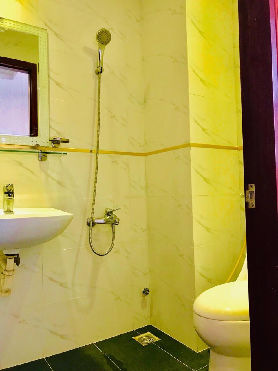 Quynh Anh Hotel 胡志明市 外观 照片