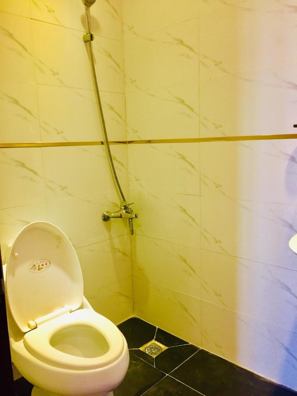 Quynh Anh Hotel 胡志明市 外观 照片